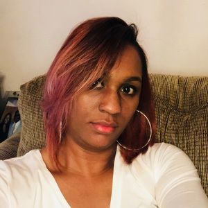 Meet your Posher, Erika